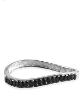 Thai Black Spinel Bangle Bracelet in Stainless Steel (7.25 In)